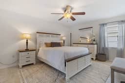 Honey Glow Bungalow