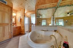 Creekside Cabin