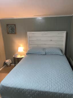 Lake Escape Cottage