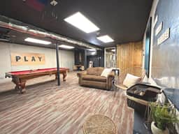 Lazy Bass Lodge