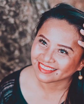 Maria Locop / Communications Team