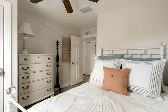 Sea-esta Cottage