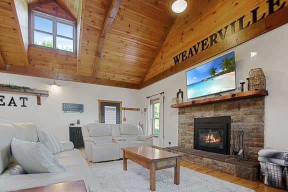 Weaverville Cabin