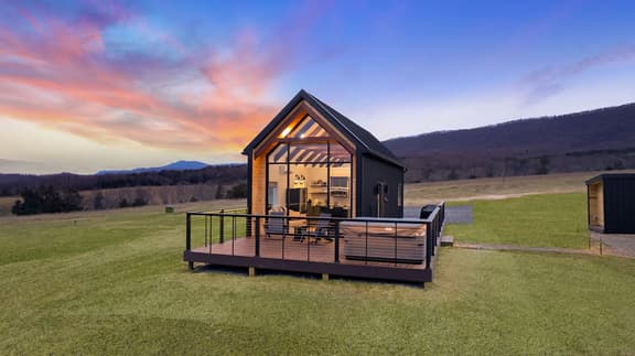 Blue Ridge Mini Lux Retreat 2