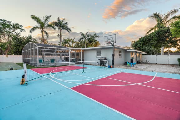 Royal Palms Oasis